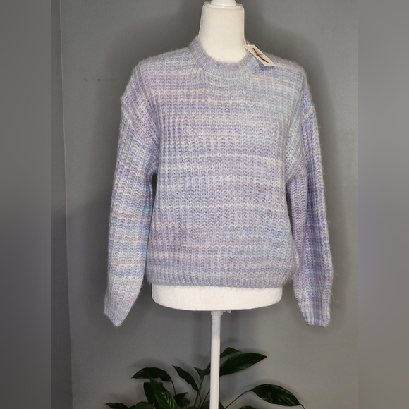 Jessica Simpson Lavender Lt. Blue and White Pastel Oversize Sweater - Size S - Picture 1 of 7